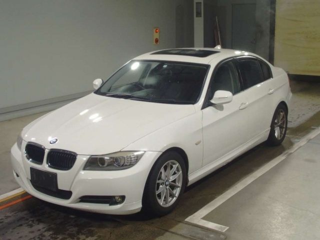 4230 BMW 3 SERIES 2010 г. (TAA Hiroshima)